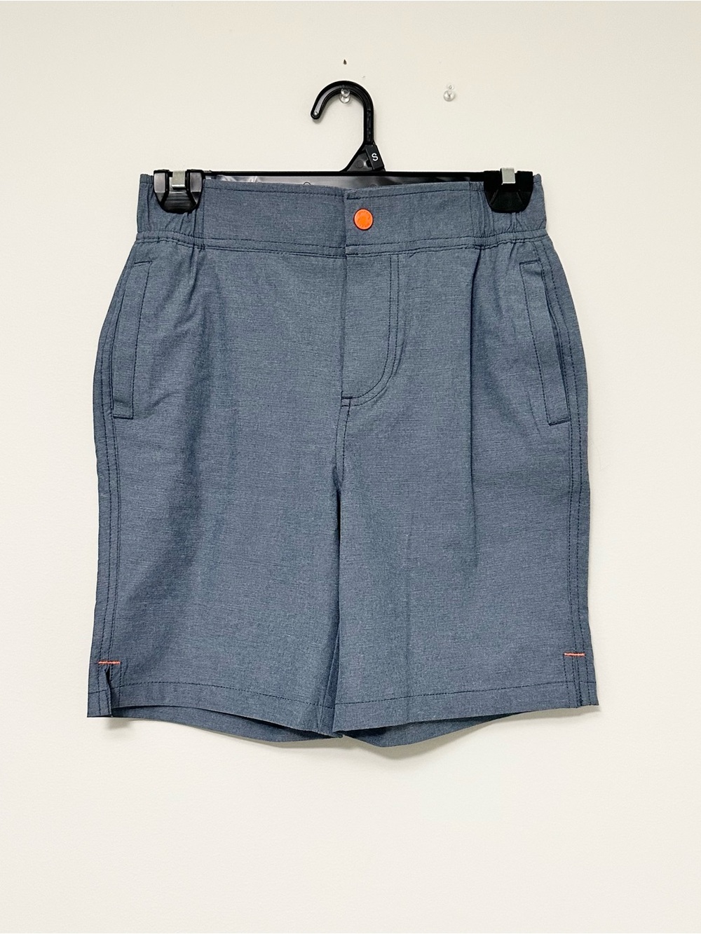 Johnnie B by Boden Boys' Performance Shorts in Blue Zippered Pocket Size 9/10